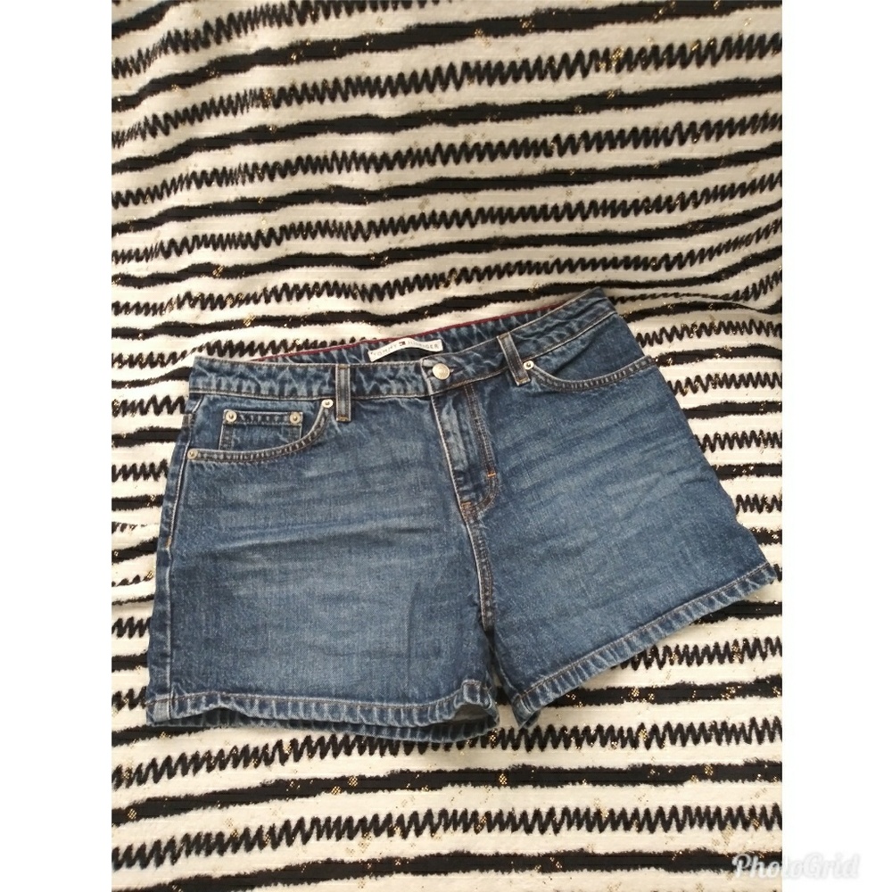 Tommy hilfiger vintage jean shorts